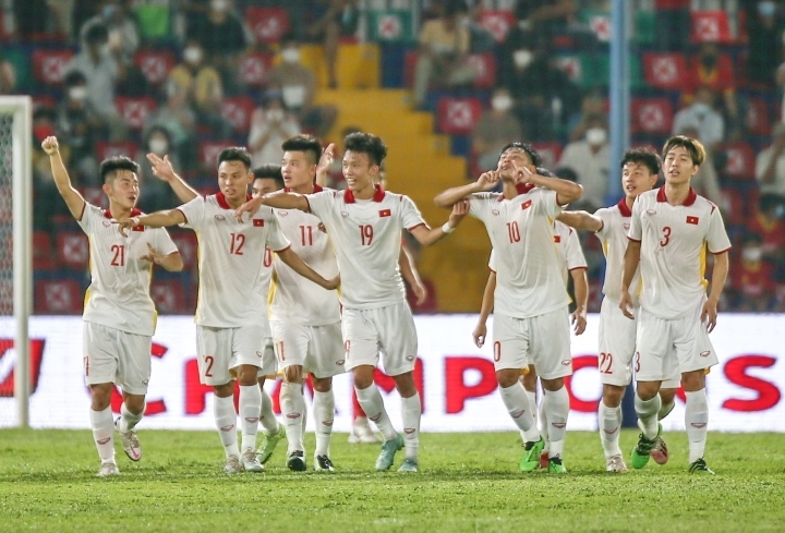 2022 AFF U23 Championship: Vietnam trounce Singapore 7-0